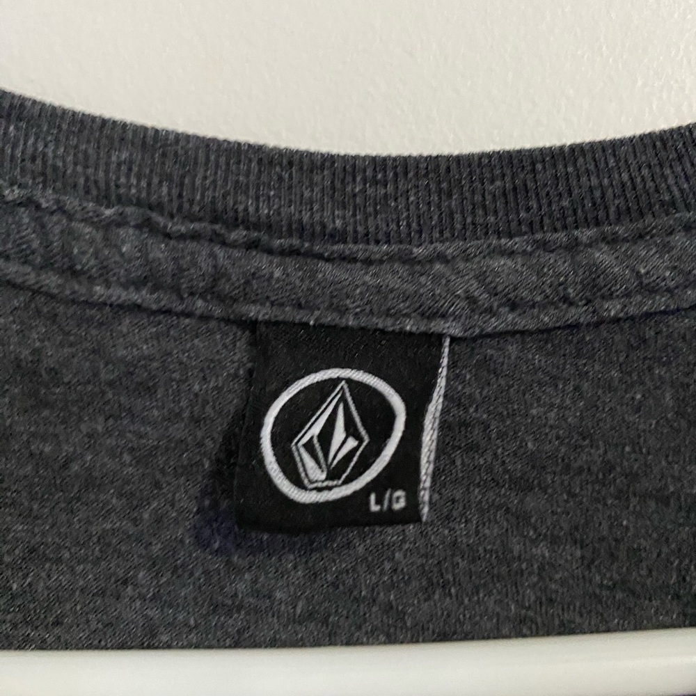 Volcom Gray T-Shirt - Picture 3 of 3